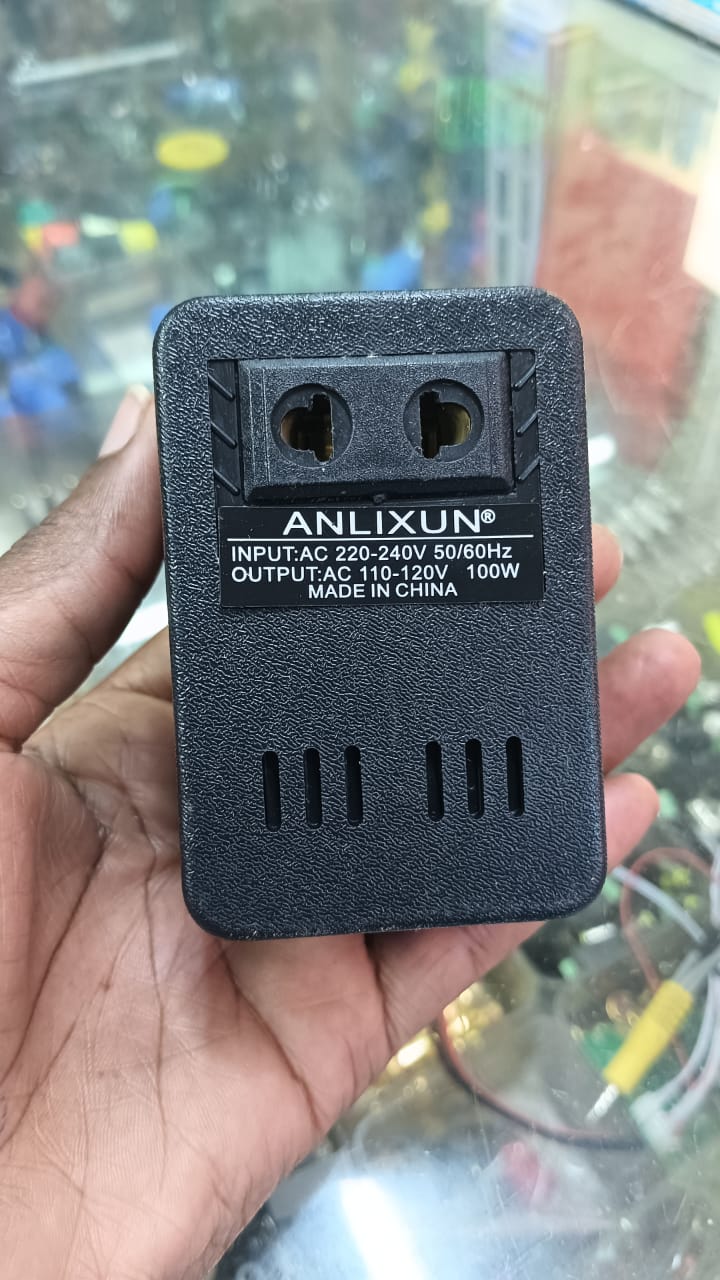 Portable step down transformer 100watts Portable step down transformer 100watts